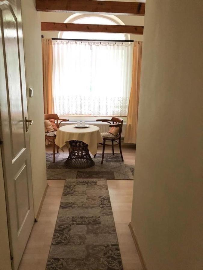 Talizman Etterem Panzio Hotel Miskolc Eksteriør billede